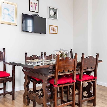 2 Bedrooms 2 Bathrooms - Triana- Siviglia Esterno foto